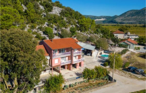 Nice Apartment In Stasevica With Wifi